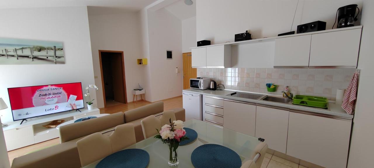 Apartment Krase